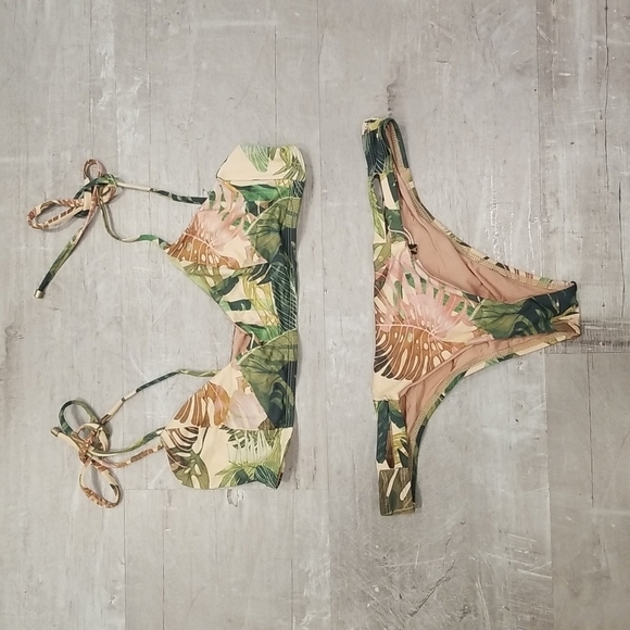 💕VITAMIN A💕 Bikini Zuma Bralette (12 XL)  & Hipster Bottom (10 Large) NWT - Picture 13 of 16
